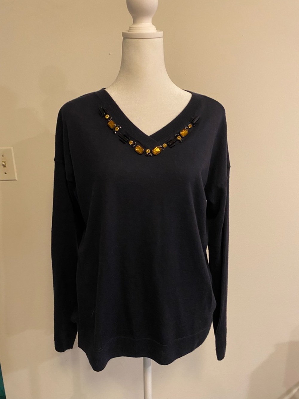 Ann Taylor Navy Blue V-neck Merino Wool Embellished Sweater size Medium